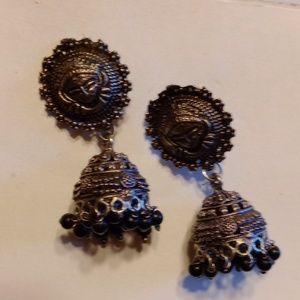 Earrings. Never used.